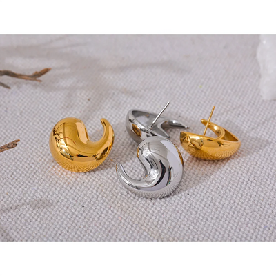 BLADE EARRINGS