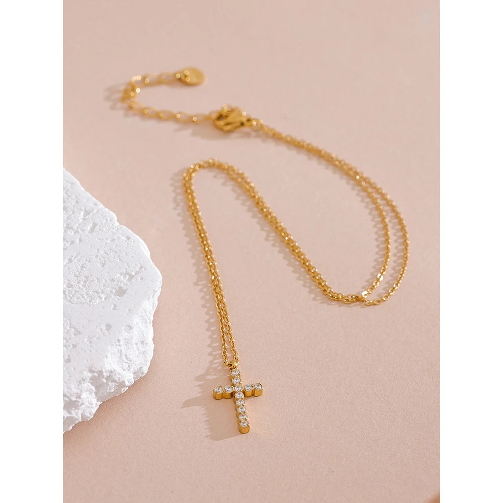 CRESSIDA NECKLACE