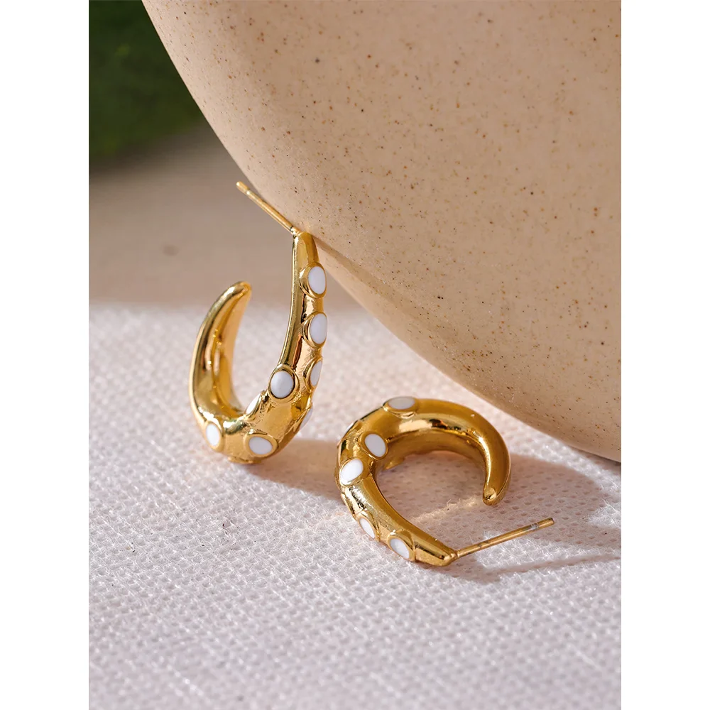 TRACY EARRINGS