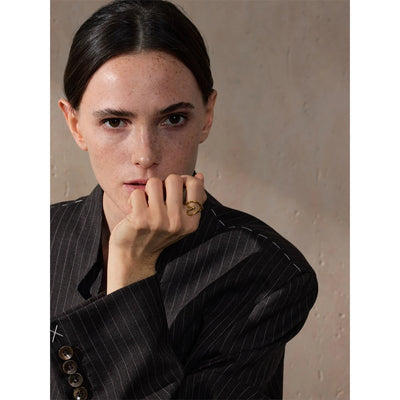 Amour ring