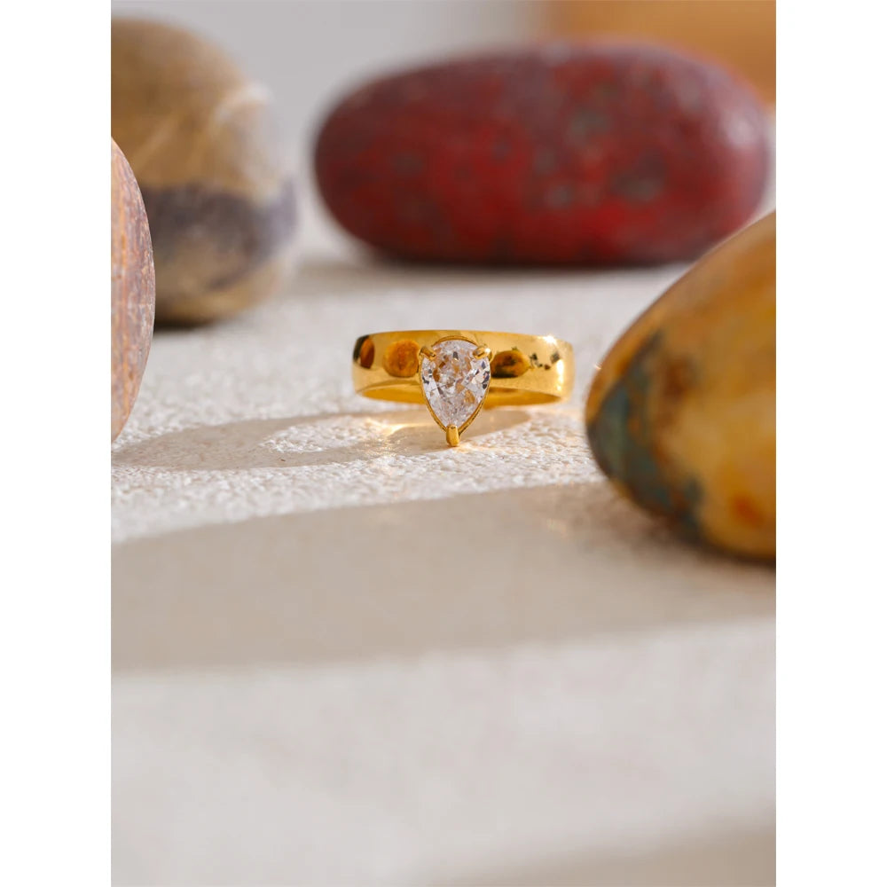 Crystal Ring