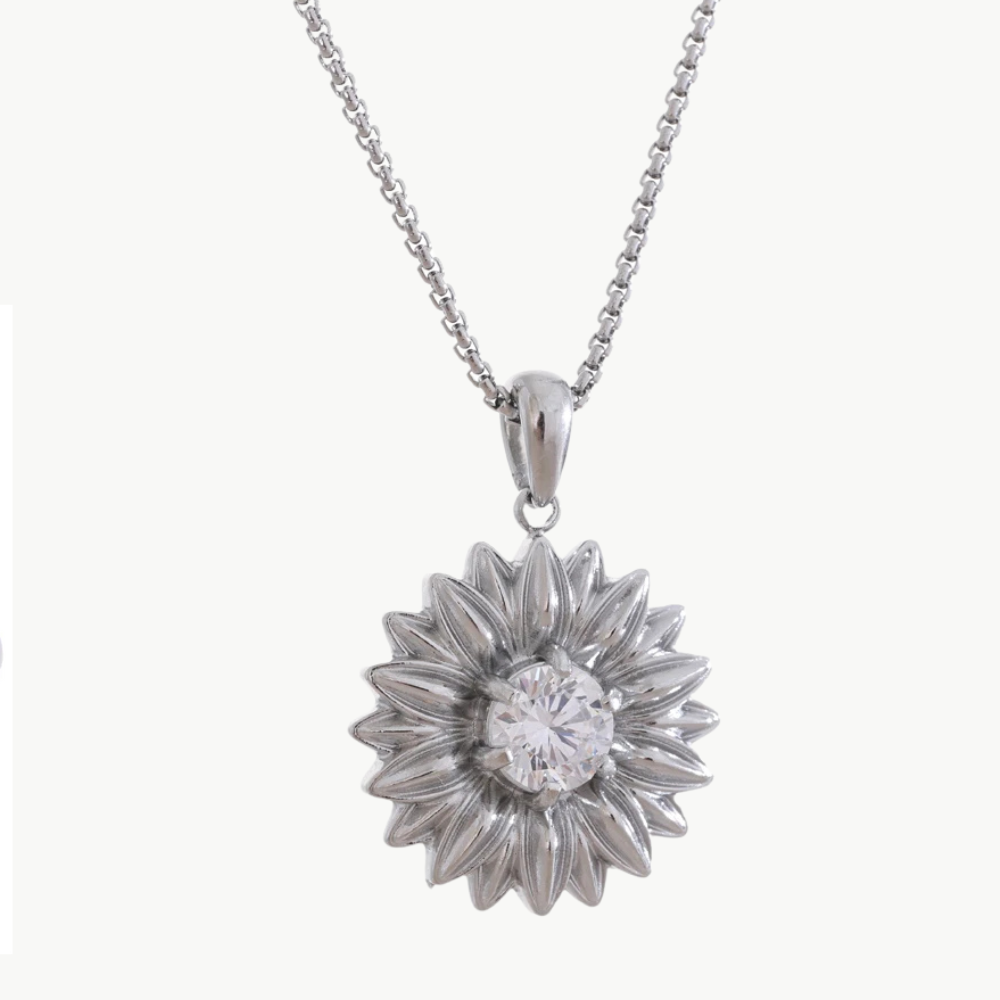 Elsie Necklace